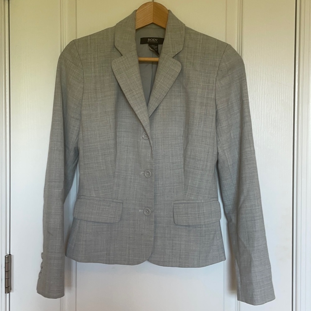 Body by Victoria Gray 3 Button Blazer